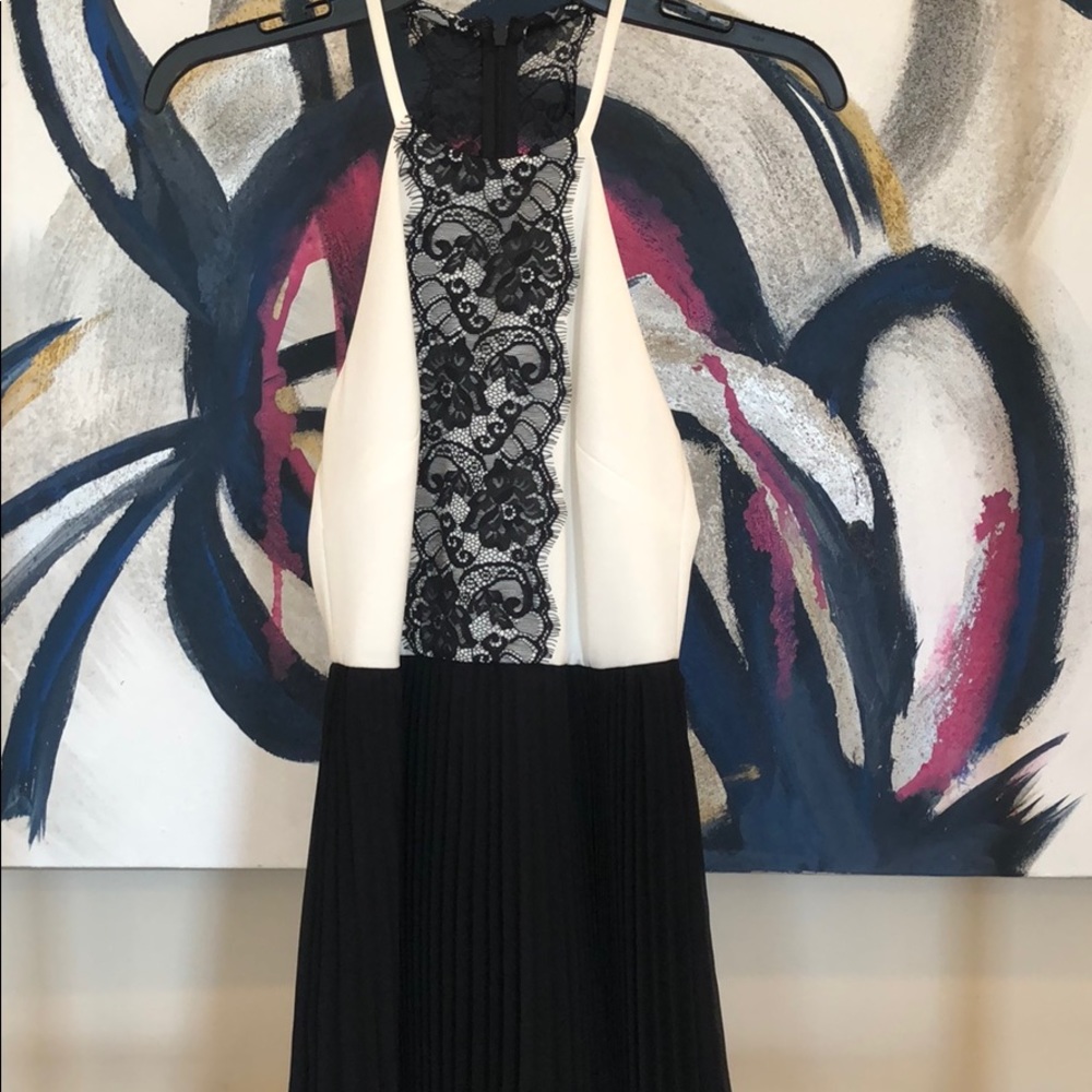 Max & Cleo NWT Lace Dress